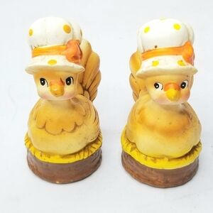 Vintage Fun Whimsical Yellow Turkey Bird Salt and Pepper Shakers, Made in Japan